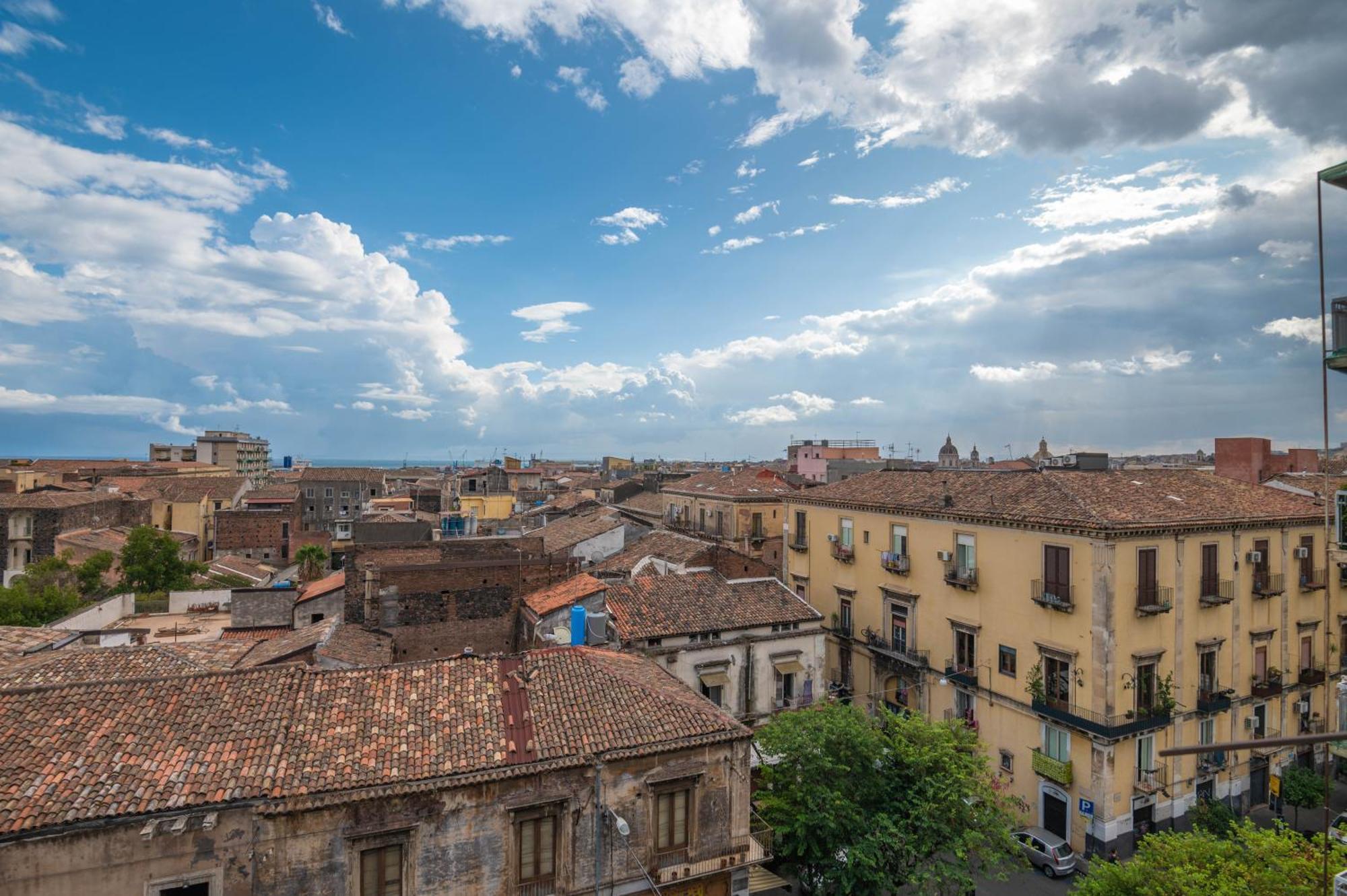Nel Cuore Di Catania Apartment ภายนอก รูปภาพ